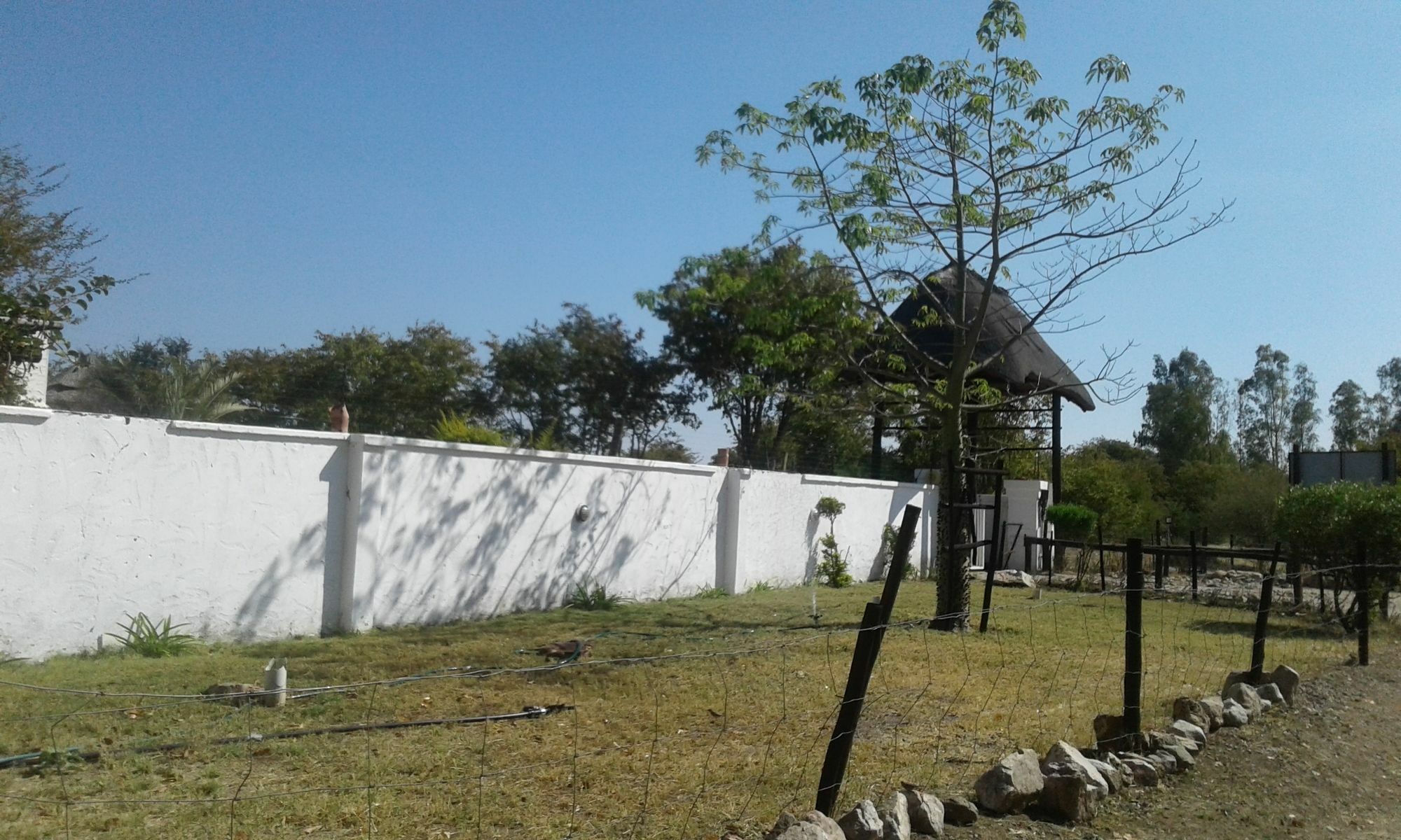 Road View Lodge Francistown Extérieur photo